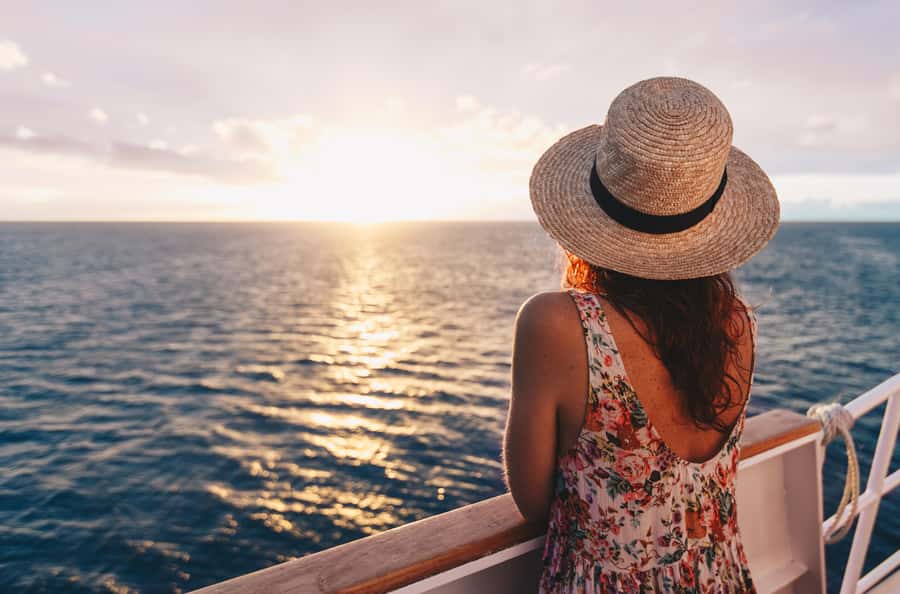 Cairns: Great Barrier Reef Overnight Snorkeling Boat Trip - Snorkelling tuition for beginners and nervous swimmers