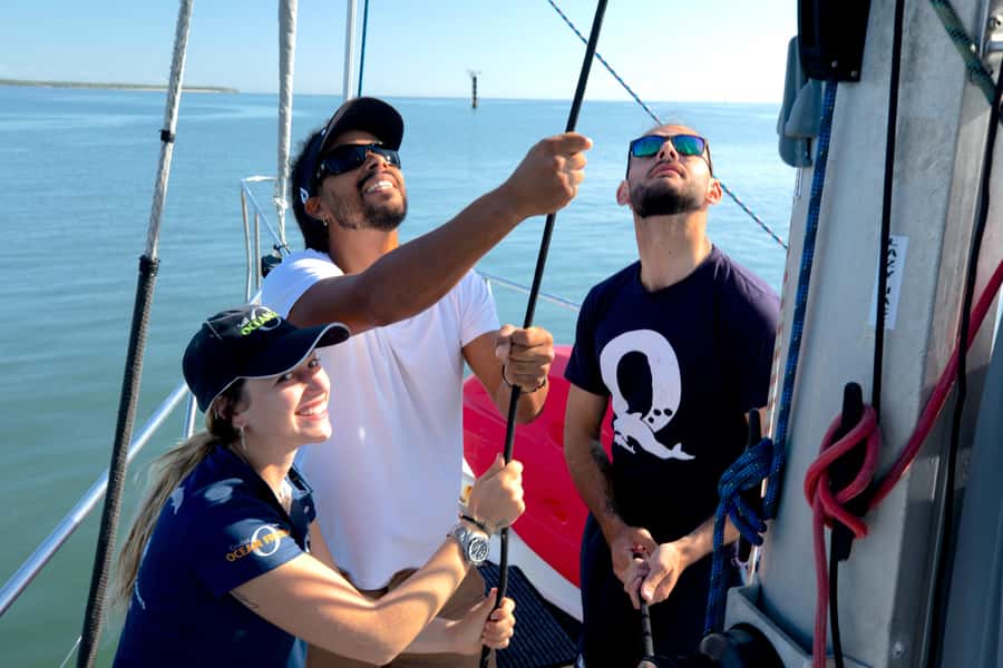Cairns: Green Island & Great Barrier Reef Sailing Tour - Green Island for beach time and a change of pace