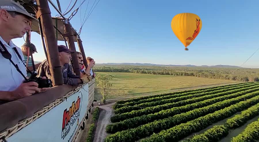 Cairns: Hot Air Balloon Flight with Transfers - Who should book this Cairns balloon flight?