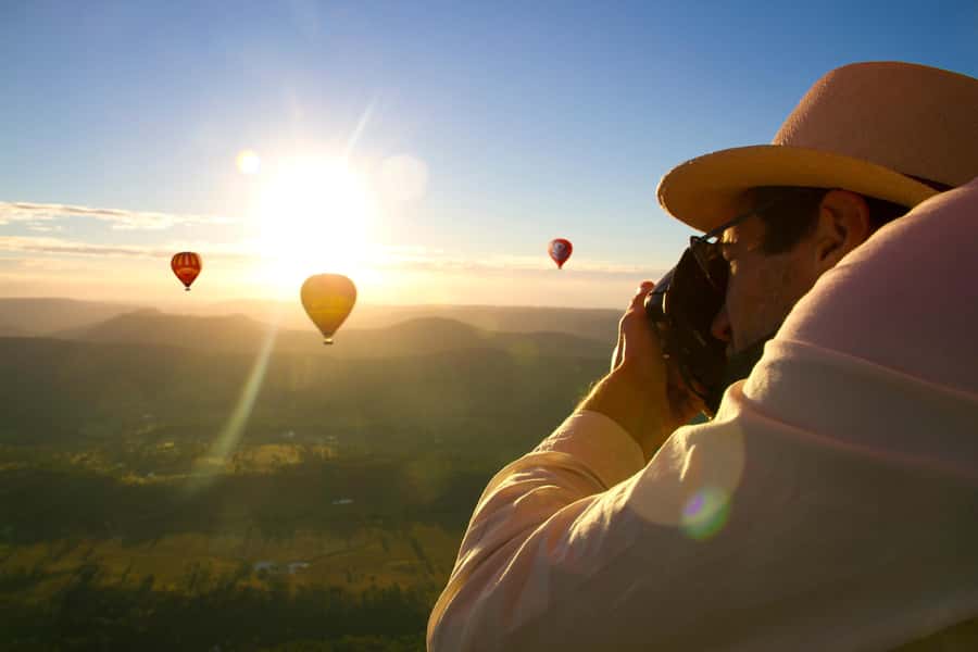 Cairns: Hot Air Balloon Flight with Transfers - The pre-dawn pickup from Cairns