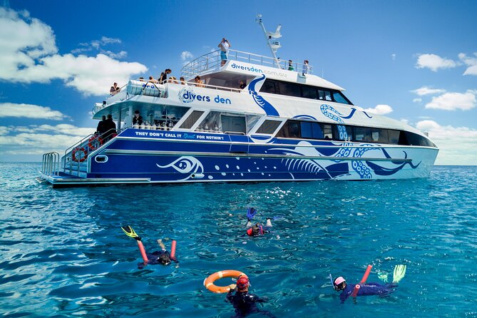 Cairns: Small Group | Outer Reef Snorkel & Dunk Island - Breakfast and a two-course lunch aboard the boat