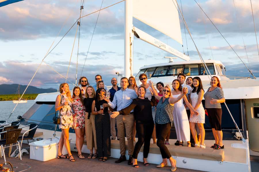 Cairns: Spirit of Cairns Dinner Cruise - Who should choose this cruise?