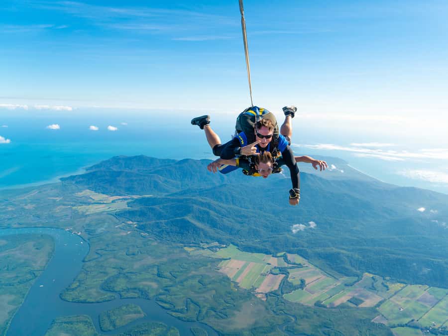 Cairns: Tandem Skydive Experience - Why this Cairns jump is different