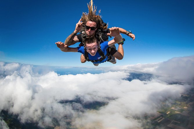 Cairns: Tandem Skydive Experience over Reef & Rainforest - Why this Cairns jump is more than a standard adrenaline ride
