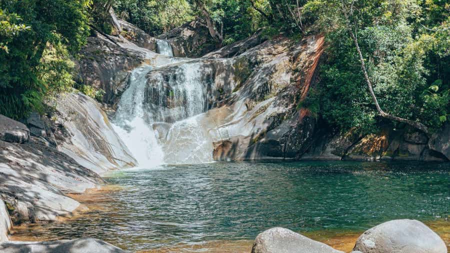 Cairns: Waterfall Tour with Lunch - Josephine Falls brings the fun