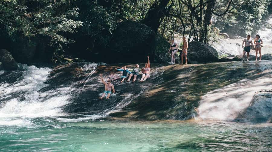 Cairns: Waterfall Tour with Lunch - The drive is part of the experience