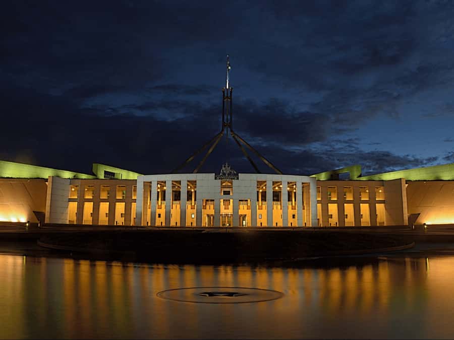 Canberra: City Highlights Day Tour with Entrance Fees - Mount Ainslie gives you the city’s big picture