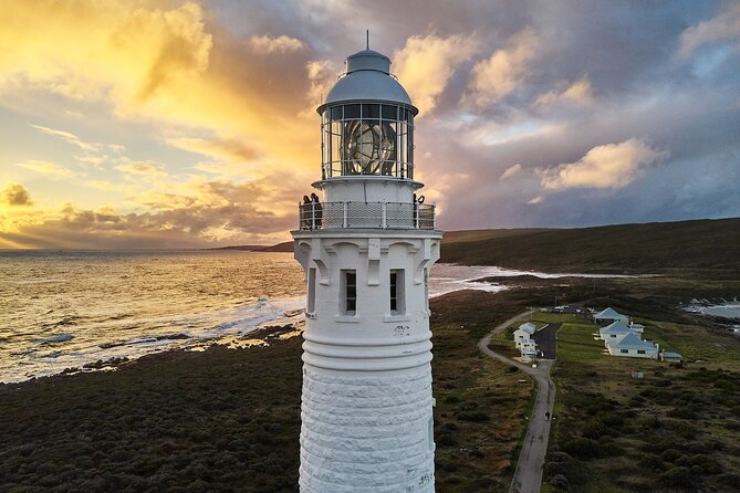 Cape Leeuwin Lighthouse Fully-guided Tour - Why this lighthouse is worth your time