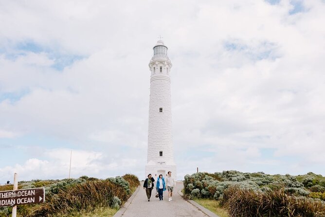 Cape Leeuwin Lighthouse Fully-guided Tour - The 177-step climb inside the tower
