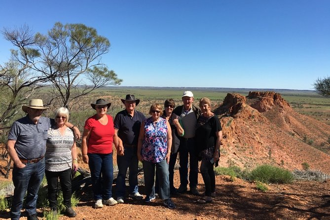 Carisbrooke Station and Dinosaur Stampede Day Tour from Winton - Why the small group makes a difference
