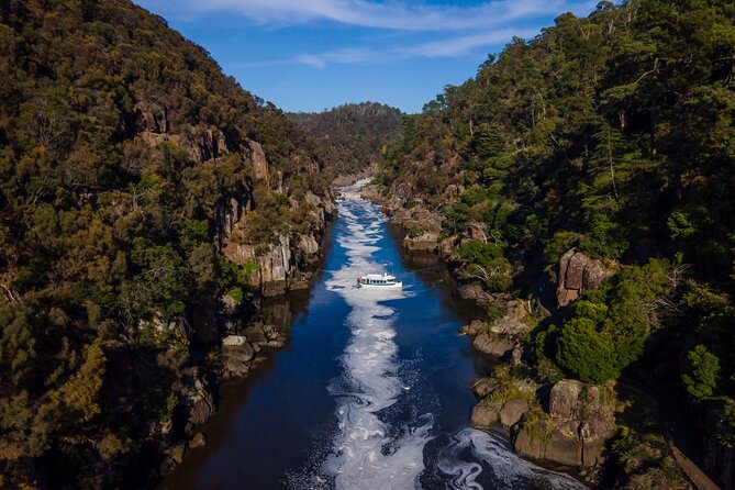 Cataract Gorge Cruise 1:30 pm - What This Cruise Does Not Try to Be