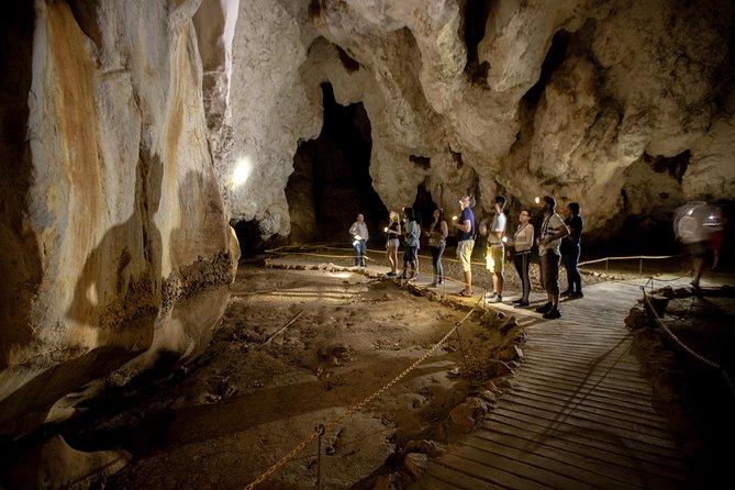Chillagoe Caves and Outback Day Trip from Cairns - Inside the Chillagoe caves