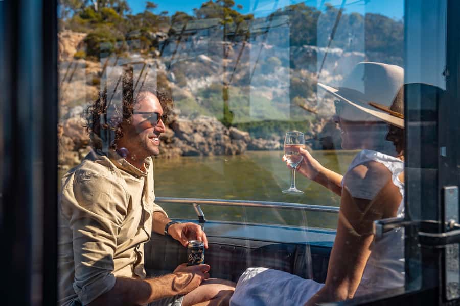 Coffin Bay: Short and Sweet Oyster Farm Tour - Views, dolphins, and the feel of the boat
