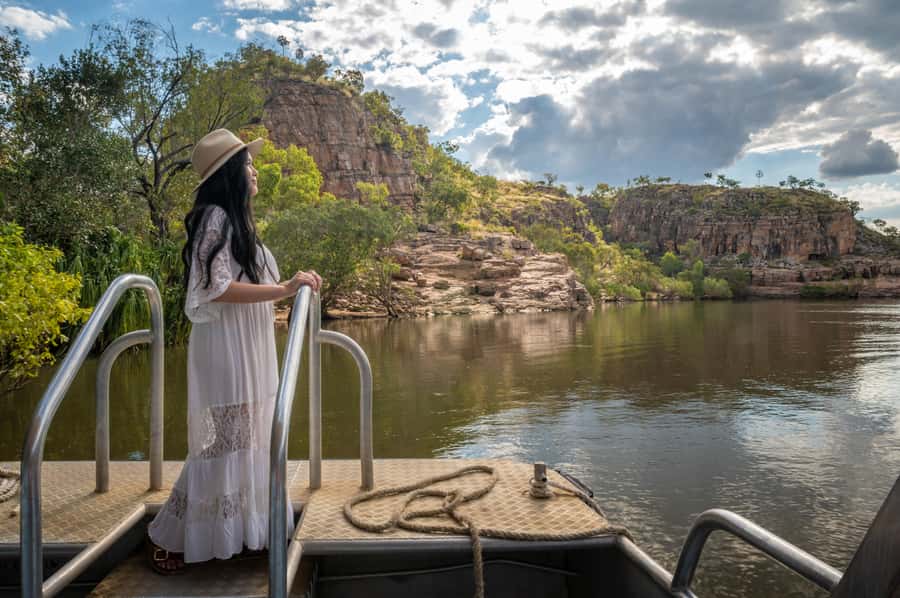 Darwin: 4-Day Kakadu Katherine Gorge Cultural Experience - Day one: wetlands, the East Alligator River, and Ubirr