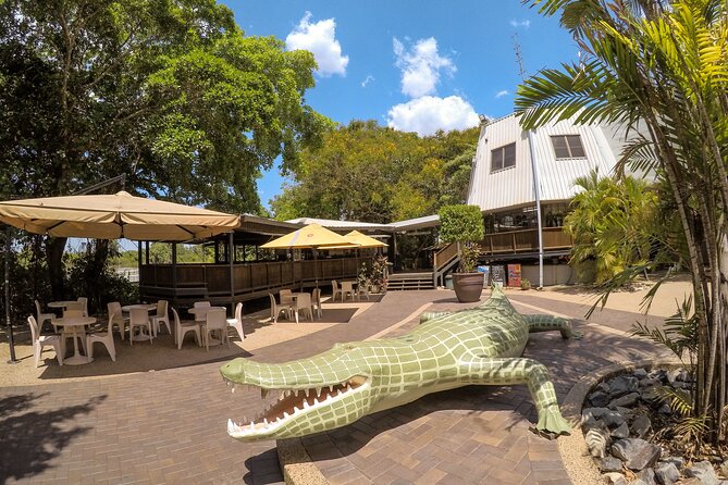 Darwin: Pathfinder Original Jumping Crocodile Cruise - What happens during the one-hour cruise