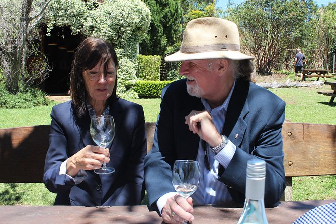 Deluxe Wine Tour to Tamborine Mountain, includes two course lunch - Key things to know before booking