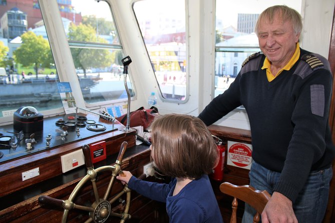 Derwent River Historic Harbour Cruise From Hobart - Choosing between a basic cruise, lunch, and dinner