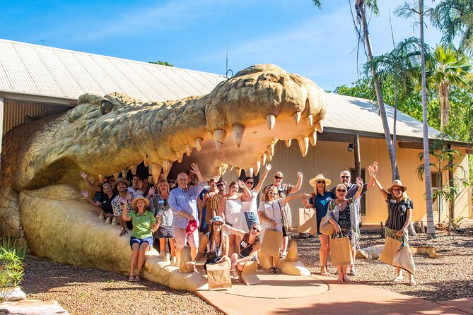 DINOSAUR ADVENTURE CRUISE - With Beachside Tapas and Cocktails - The people make the long format work