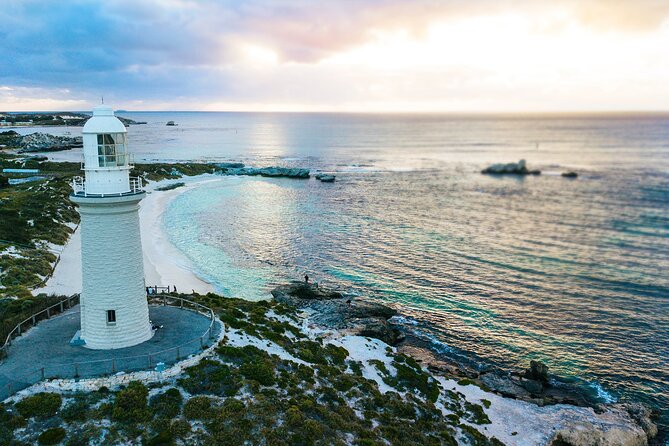 Discover Rottnest with Ferry & Bus Tour - Why this Rottnest day trip works well