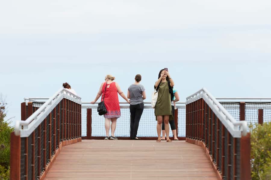 Dunsborough: Cape Naturaliste Lighthouse Guided Tour - What the guide adds to the visit