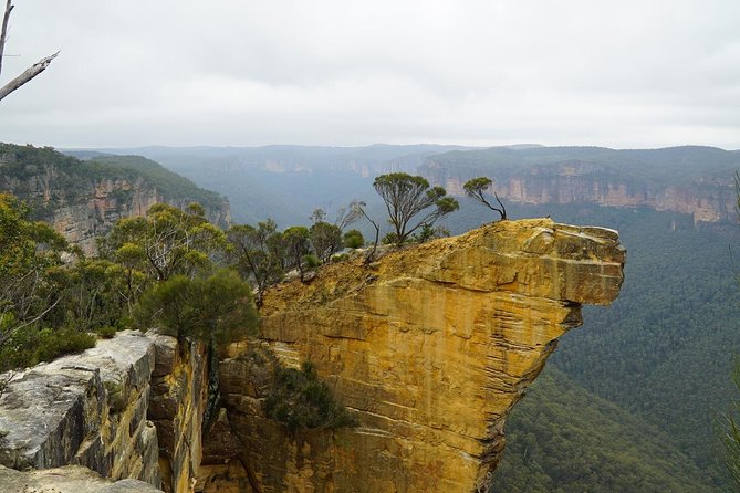 E-bike (electric) - Blue Mountains - Hanging Rock - SELF-GUIDED Hire Service - Following the ridgeline to Baltzer Lookout
