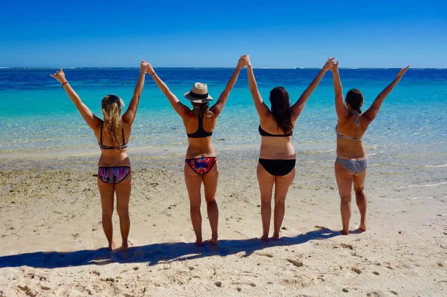 Exmouth: Guided Ningaloo Reef Snorkel Adventure - Oyster Stacks or Lakeside for the second snorkel