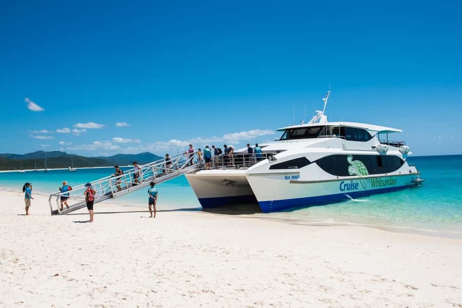 From Airlie: Whitsundays and Whitehaven Half-Day Cruise - Morning or afternoon departure?