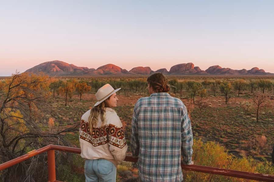 From Alice Springs/Yulara: 4-Day Red Centre 4WD Camping Tour - Day two: sunrise at Uluru, then Kata-Tjuta