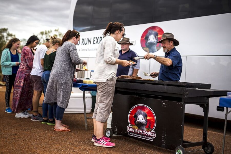 From Ayers Rock Resort: Uluru Sunset Barbecue Dinner - What the 90-minute lead time means