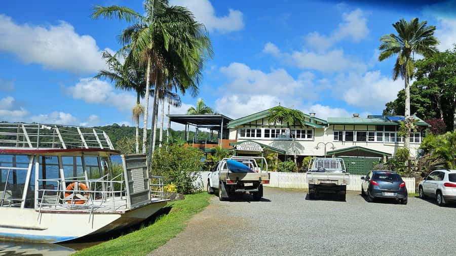 From Cairns: Atherton Tablelands and Paronella Park Day Trip - Guides, group size and the feel of the day