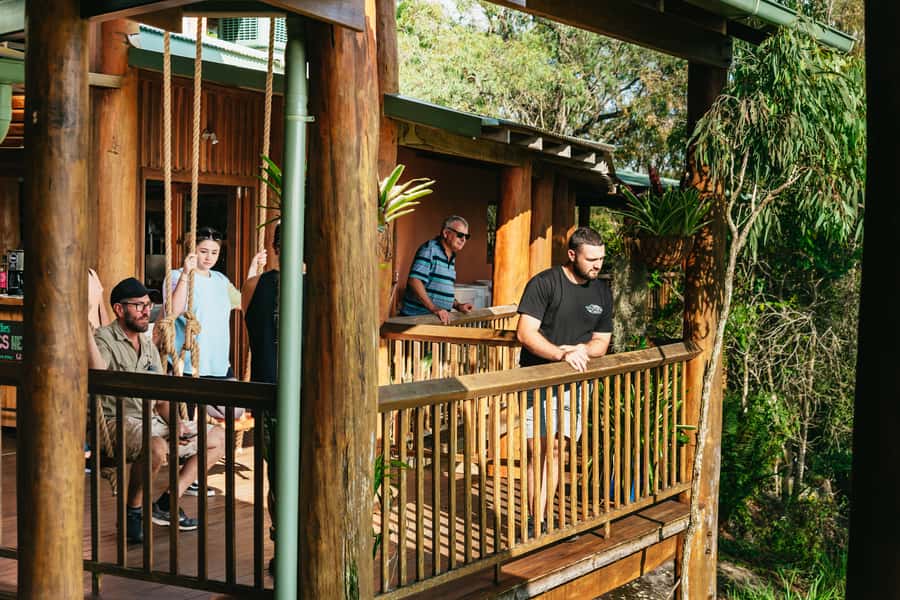 From Cairns: Chillagoe Caves and Outback Full-Day Tour - A country pub lunch in Chillagoe