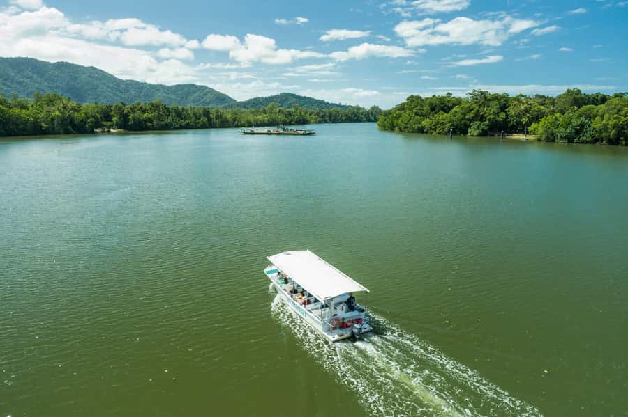 From Cairns: Daintree Rainforest & Cape Tribulation 4WD Tour - Cape Tribulation Beach and the lookout