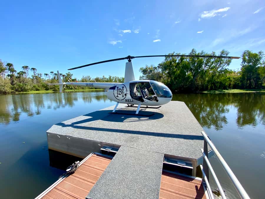 From Darwin: Top End Helicopter Ride & BBQ Cruise Day Trip - BBQ brunch on the pontoon