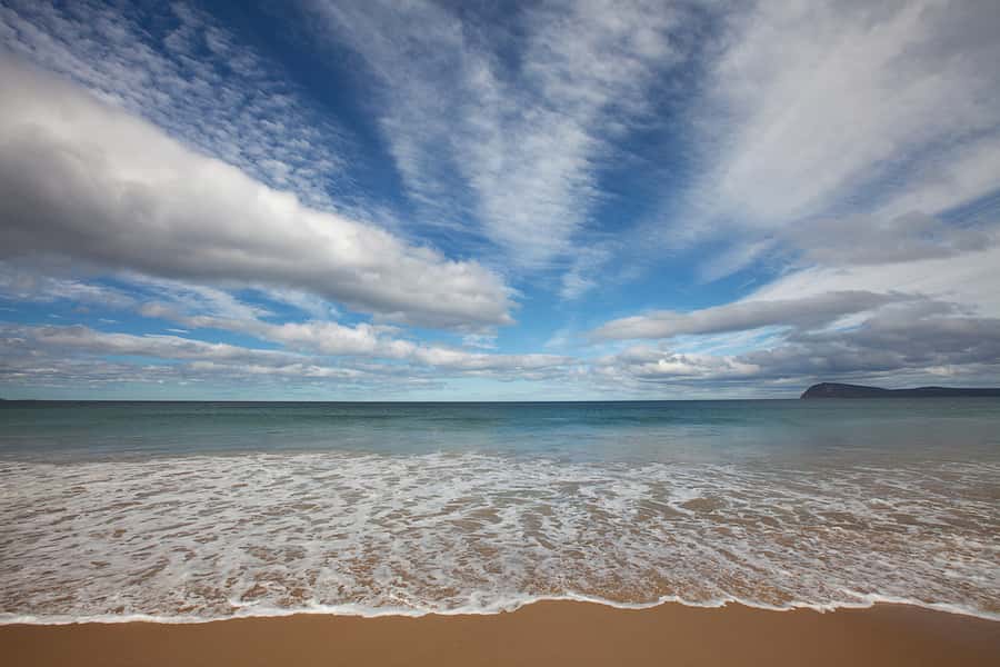 From Hobart: Full-Day Bruny Island Tour with Guide - Lunch at the Bruny Hotel, then a slower afternoon