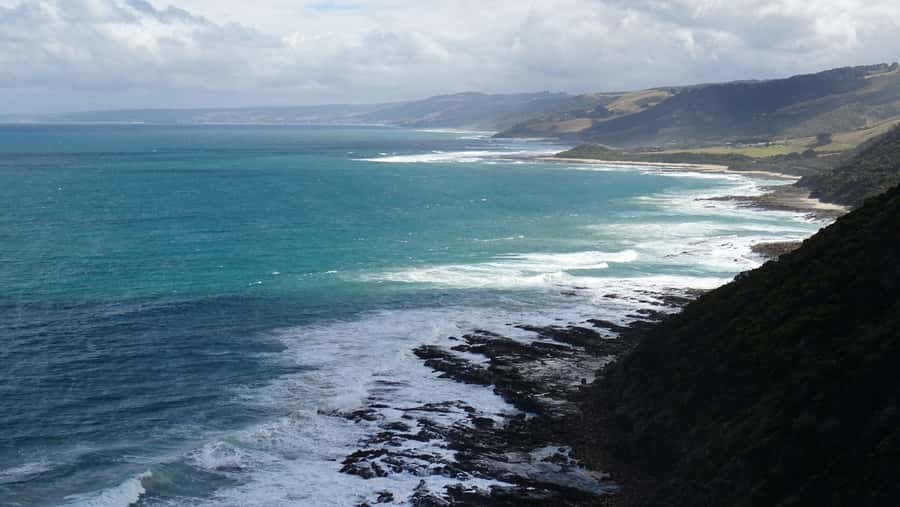 From Melbourne: Great Ocean Road, 12 Apostles, Wildlife Tour - Loch Ard Gorge and the final coastal sights