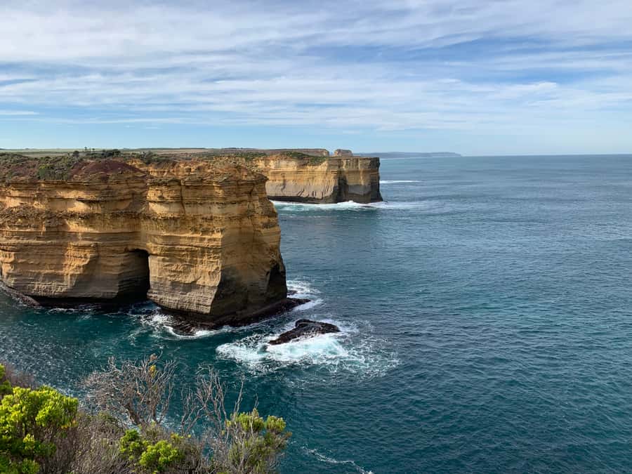 From Melbourne: Great Ocean Road Day Tour - Guides who shape the day