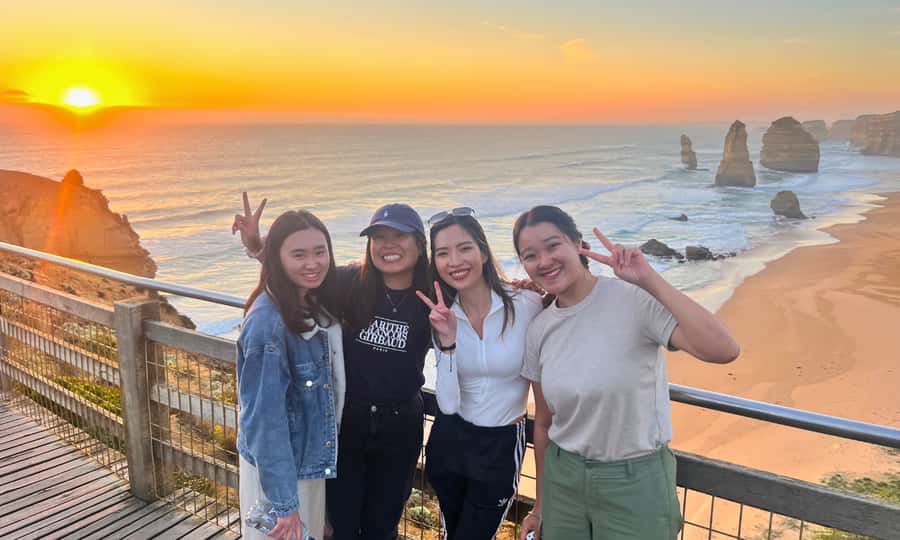 From Melbourne: Great Ocean Road Full-Day Sunset Tour - Kennett River and the search for koalas