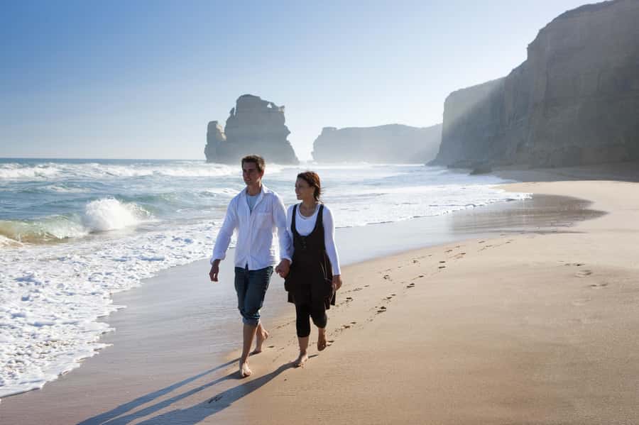 From Melbourne: Reverse Great Ocean Road Day Trip with Lunch - Why the reverse route makes sense