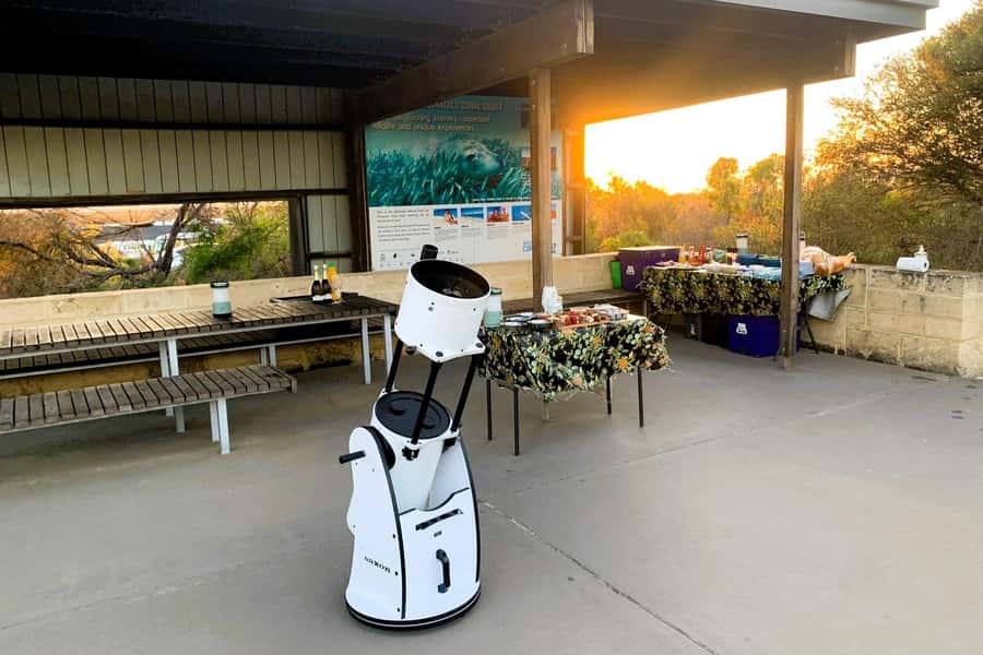 From Perth: Pinnacles Sunset and Stargazing Tour with Dinner - What the telescope can and cannot do