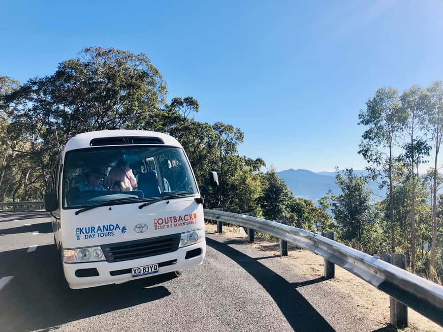 From Port Douglas: Atherton Tablelands Adventure - Lunch beside wild platypus country