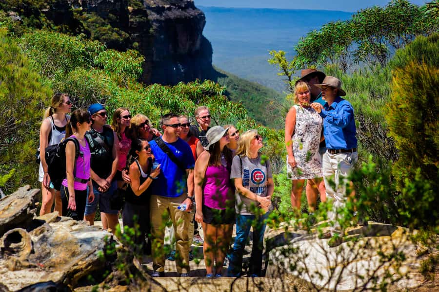 From Sydney: Blue Mountains Small-Group Tour Picnic & Hike - Jamison Valley and the Three Sisters