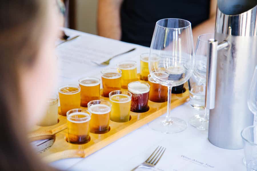 From Sydney: Full-Day Hunter Valley Tour w/ Tastings & Lunch - Restaurant lunch with a glass, beer, cider, or soft drink