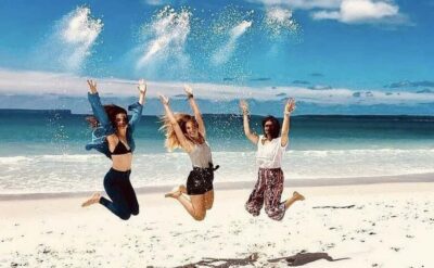 Jervis Bay Day Tour and Dolphin Watching Cruise
