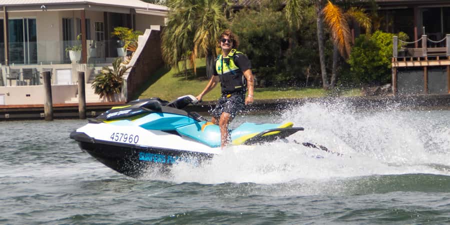 Gold Coast: 30-Minute Jet Ski - No Slow Zones - Free Photos - Arrival, parking, and the best way to prepare