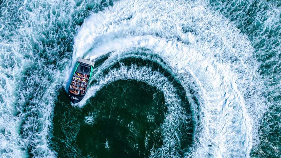 Gold Coast: 360-Degree High-Speed Jet Boat Adventure - Meeting at Sea World Cruises Terminal