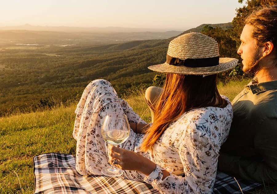 Gold Coast: Hop on Hop off Bus to Tamborine Mountain - From Gold Coast streets to Tamborine Mountain