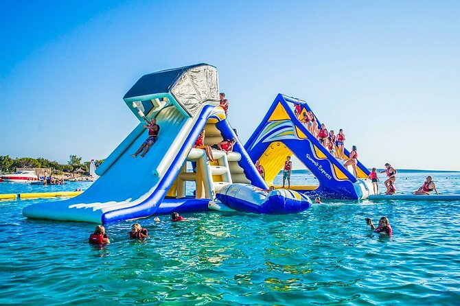 Gold Coast Hop On Hop Off Sightseeing Cruise 1 Day Pass - Who will enjoy this Gold Coast cruise?