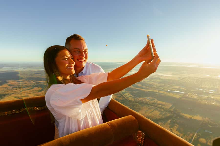 Gold Coast: Hot Air Balloon Flight and Vineyard Breakfast - The landing and balloon pack-down