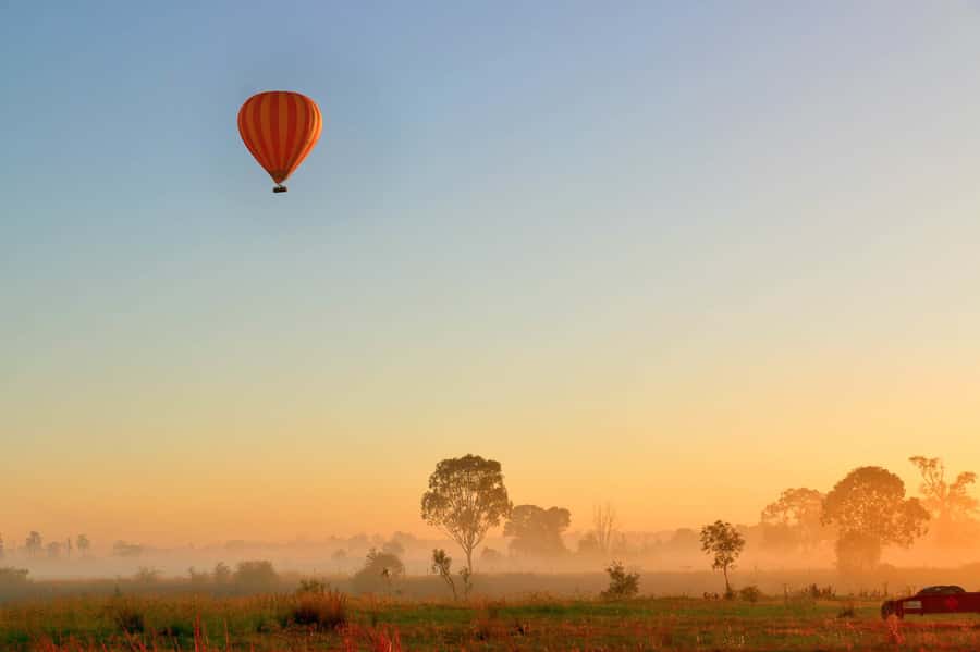 Gold Coast: Hot Air Balloon Flight, Sparkling Wine & Photos - A sunrise view over Queensland’s Scenic Rim