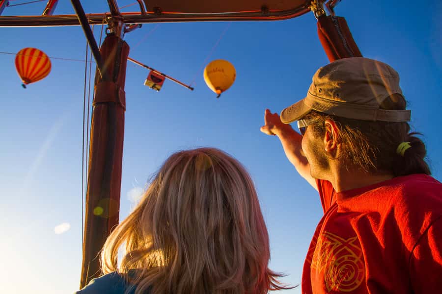Gold Coast: Hot Air Balloon Flight, Sparkling Wine & Photos - Weather, changes, and the practical side of ballooning